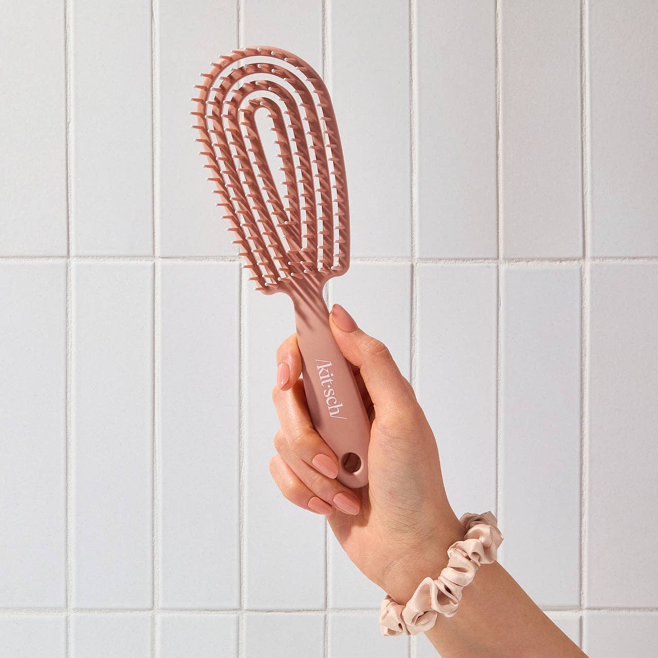 KITSCH - Detangling Flexi Brush - Terracotta