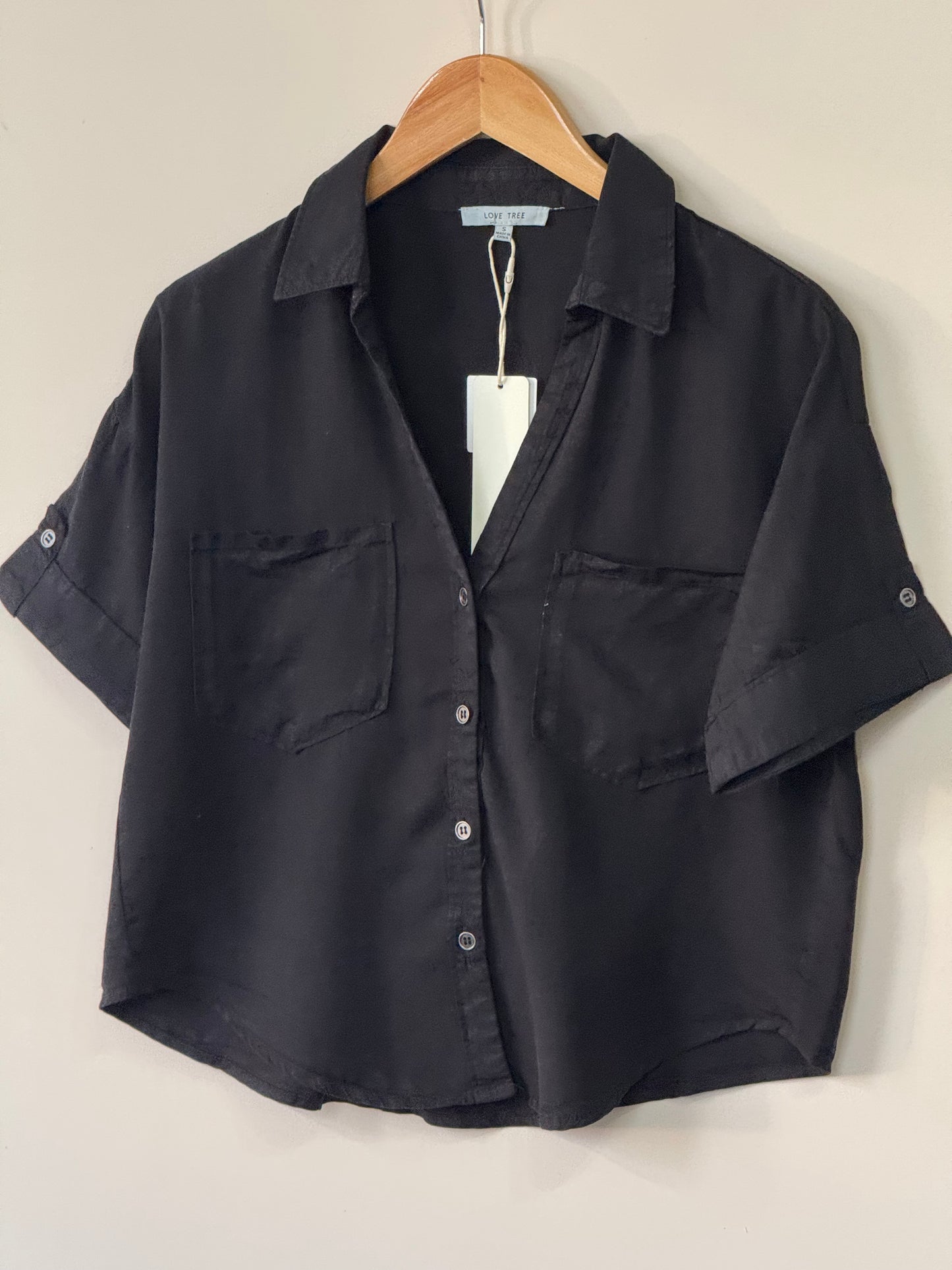 Love Tree - Black Collared Short Sleeve Button-up Top