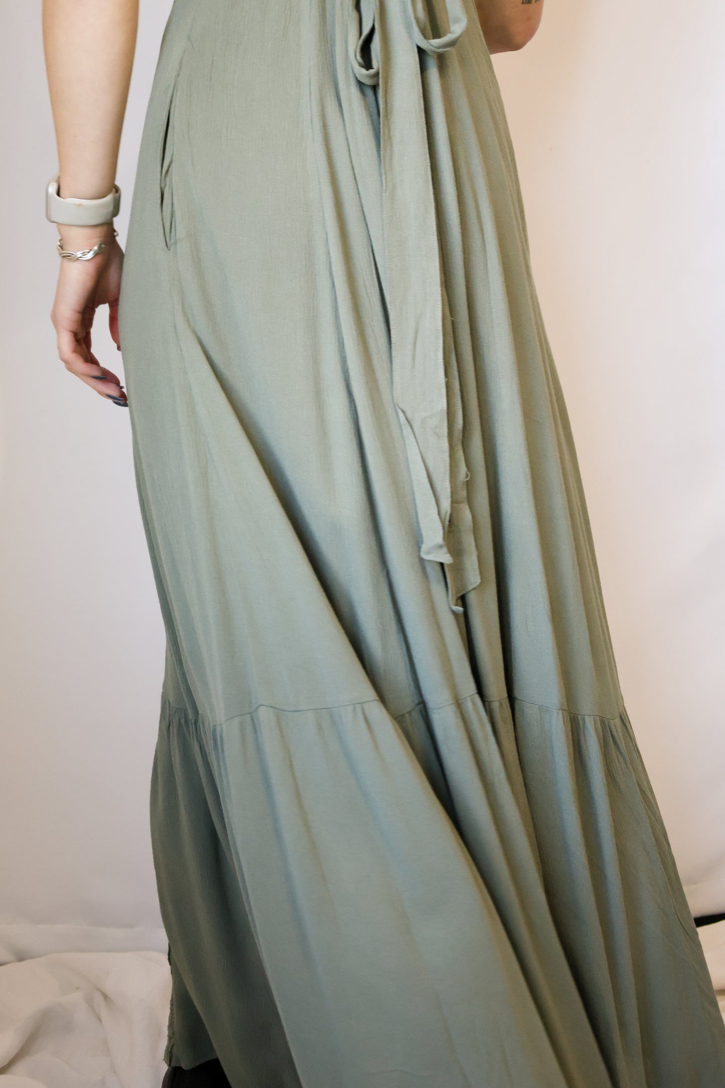 In Loom - LACE TRIM BUTTON DOWN MAXI DRESS