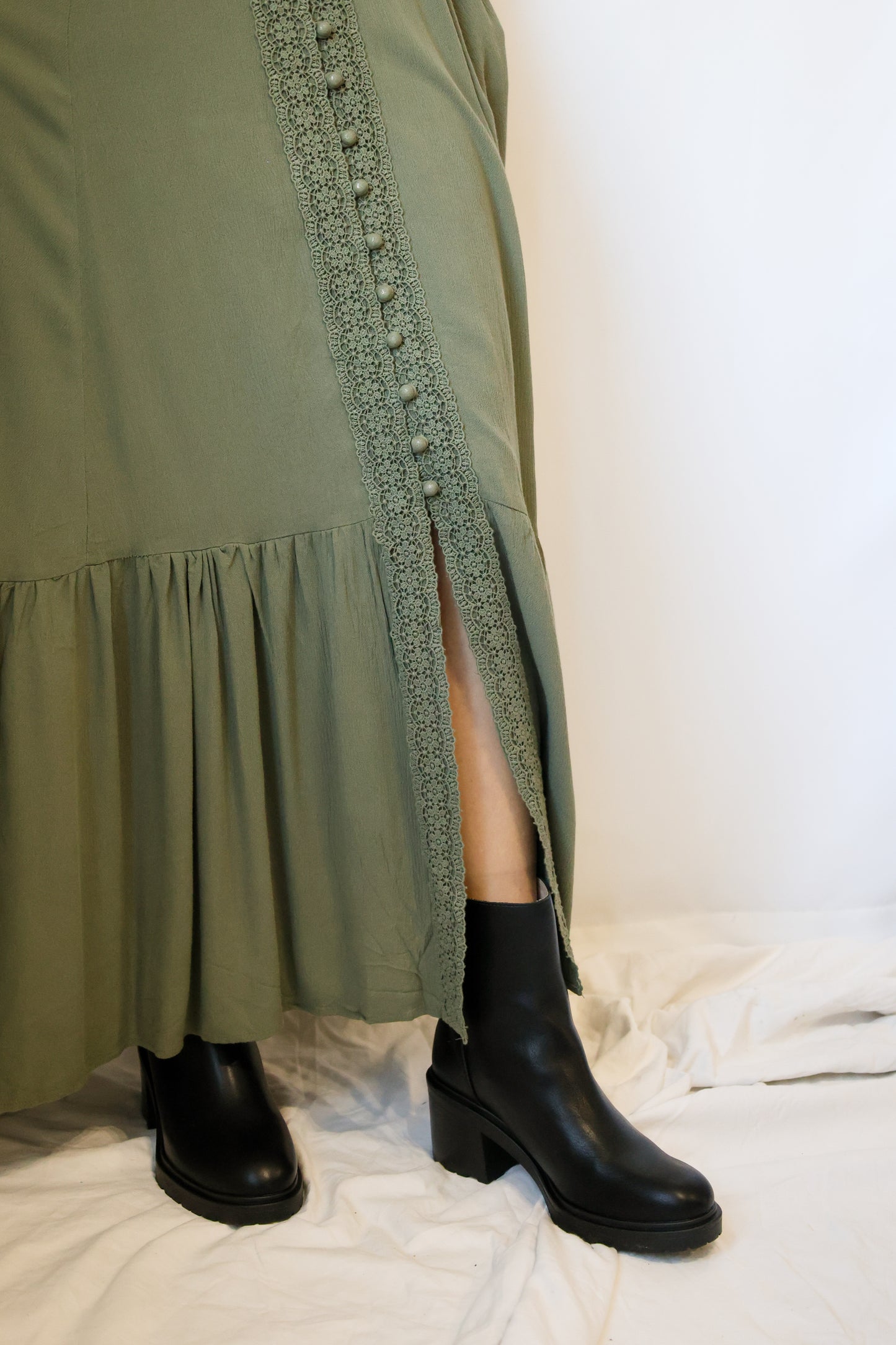 OASIS SOCIETY - The Megan | Black Lug Chelsea Bootie