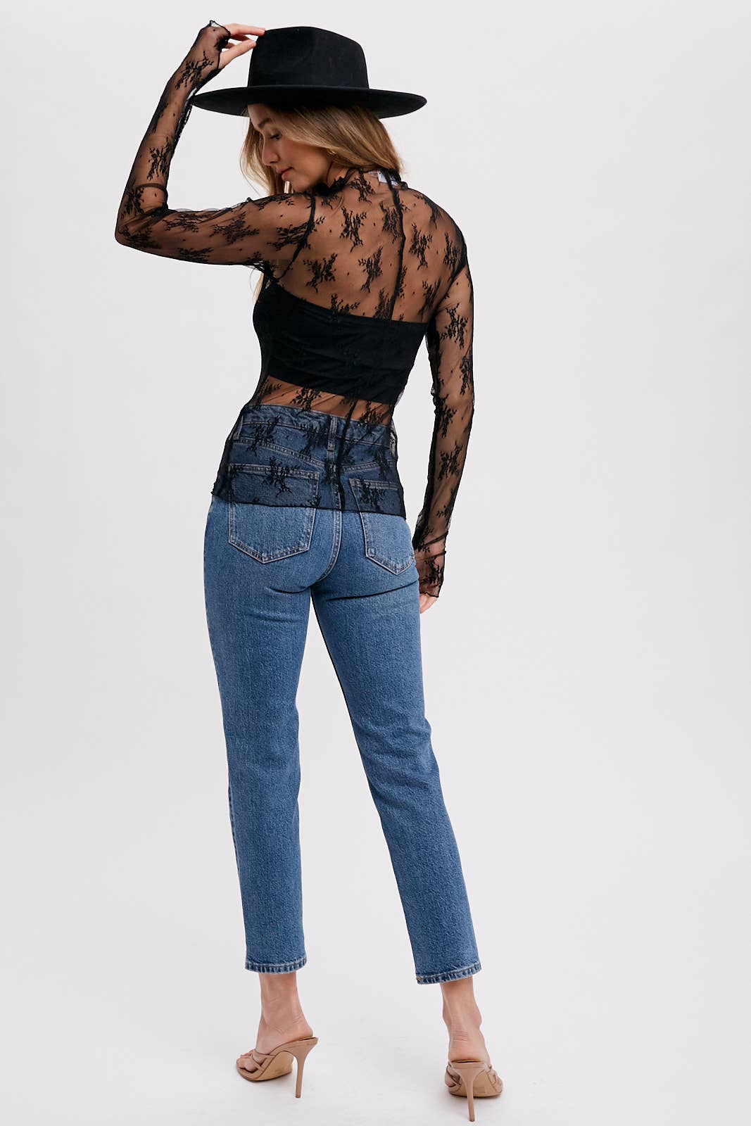 Bluivy - FLORAL EMBROIDERY LACE MESH LAYERING TOP