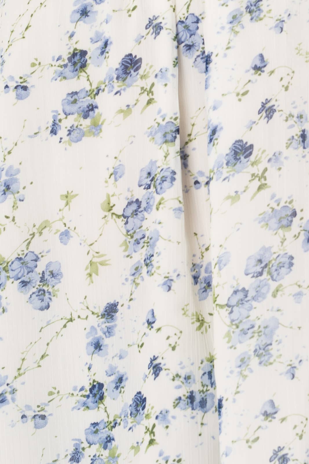 GILLI - PLEATED CAMI FLORAL TOP