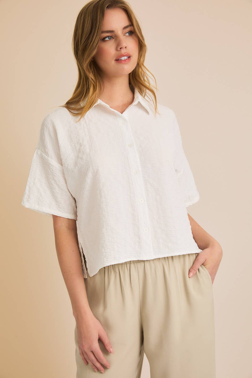 GILLI - BUTTON UP SHORT SLEEVE SHIRT