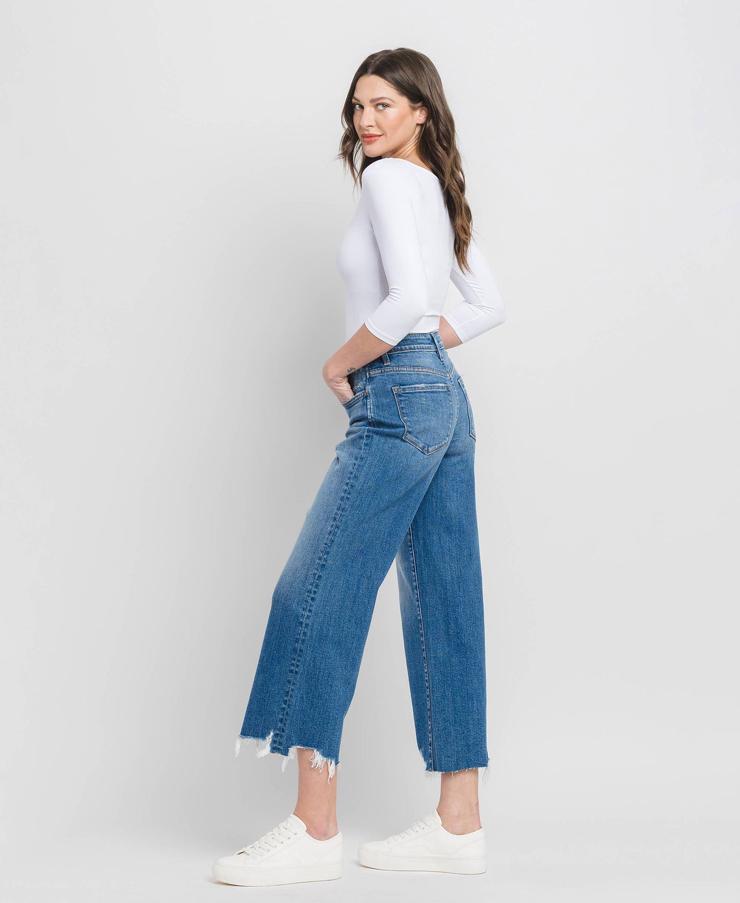 FLYING MONKEY - HIGH RISE CROP WIDE LEG JEANS