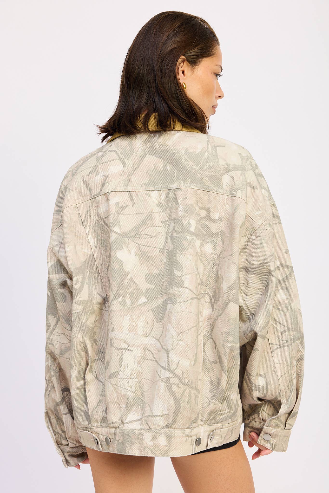 Emory Park - WOOLAND CAMO OVERSIZED TRUCKER JACKET