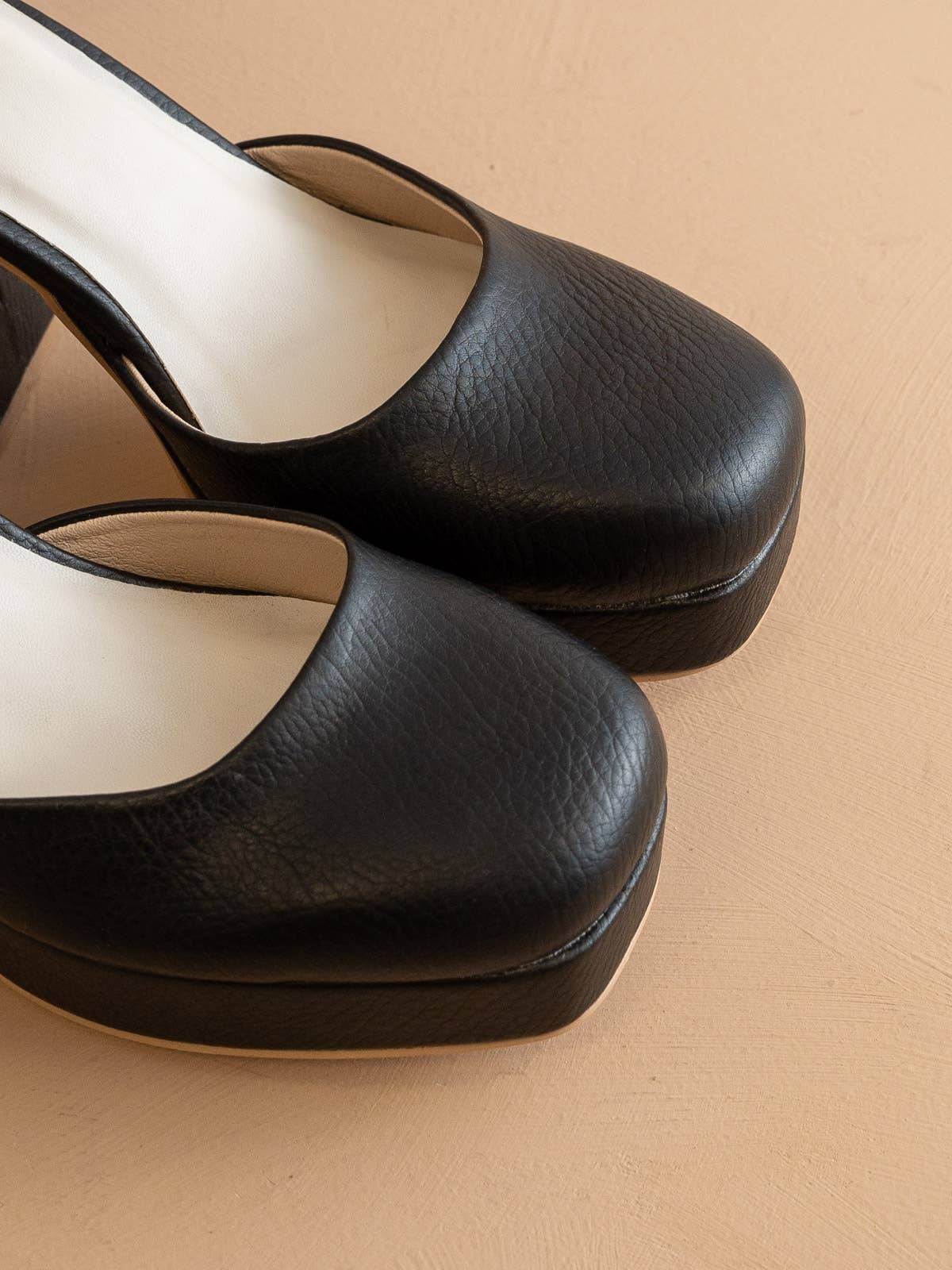 OASIS SOCIETY - The Oslo Black | Chunky Platform Mary Janes