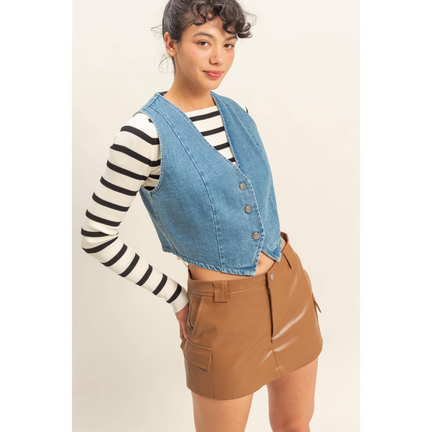 HYFVE - Trendy V-Neck Sleeveless Denim Vest