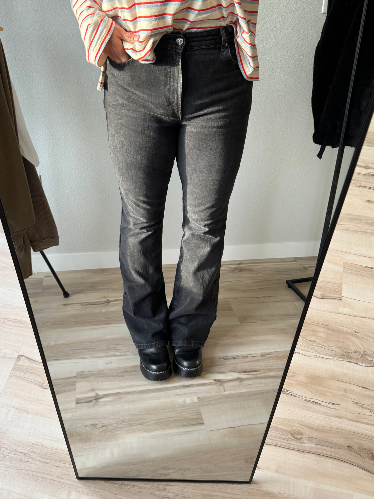 Double Knot High Rise Straight Jean