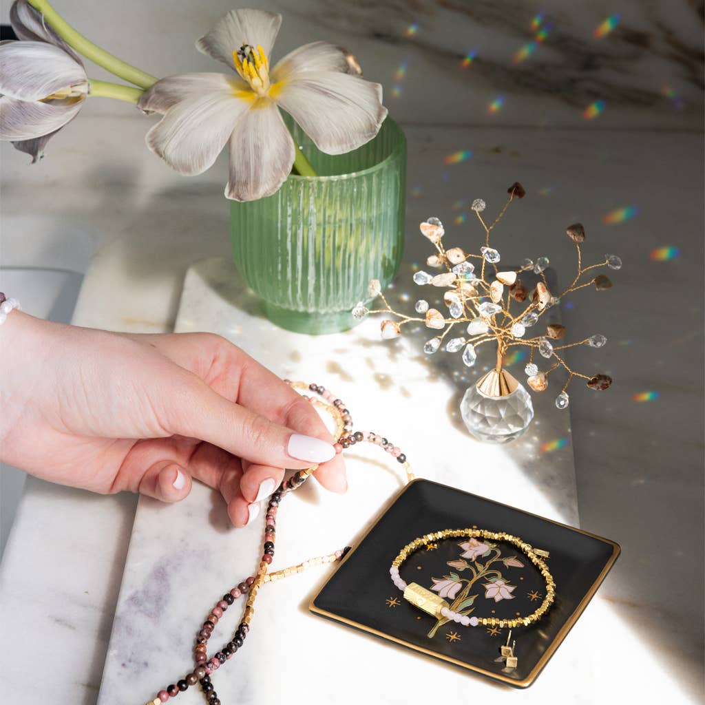 Scout Curated Wears - Jewelry Dish & Stud Earring Set - Daisy/Vanilla