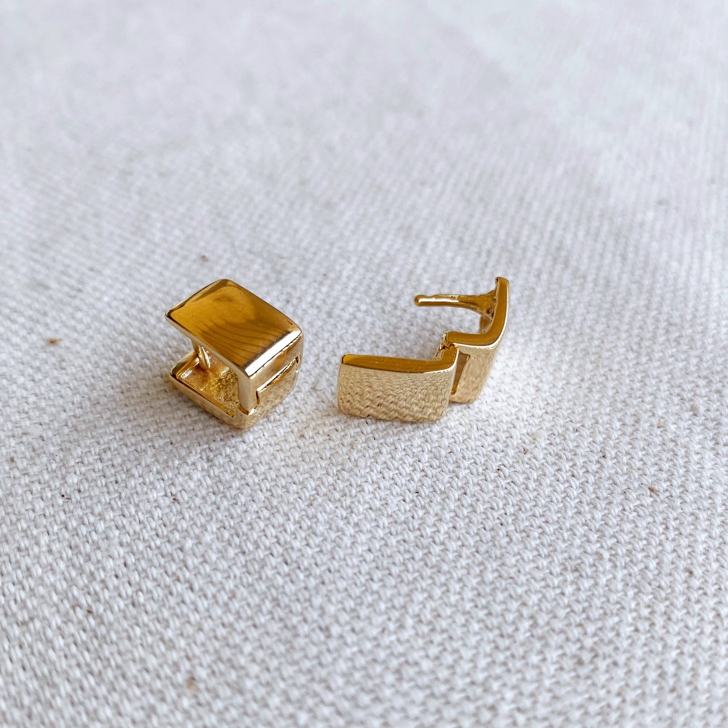 GoldFi - 18k Gold Filled Square Clicker Earrings