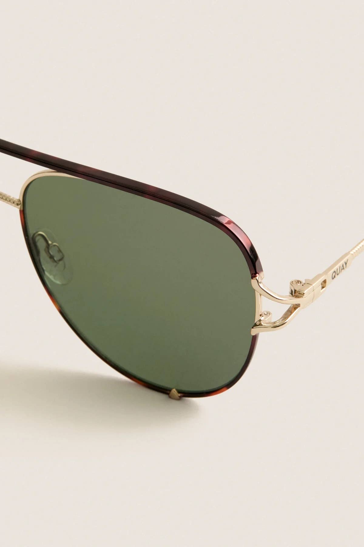 QUAY - HIGH KEY TWIST SUNGLASSES