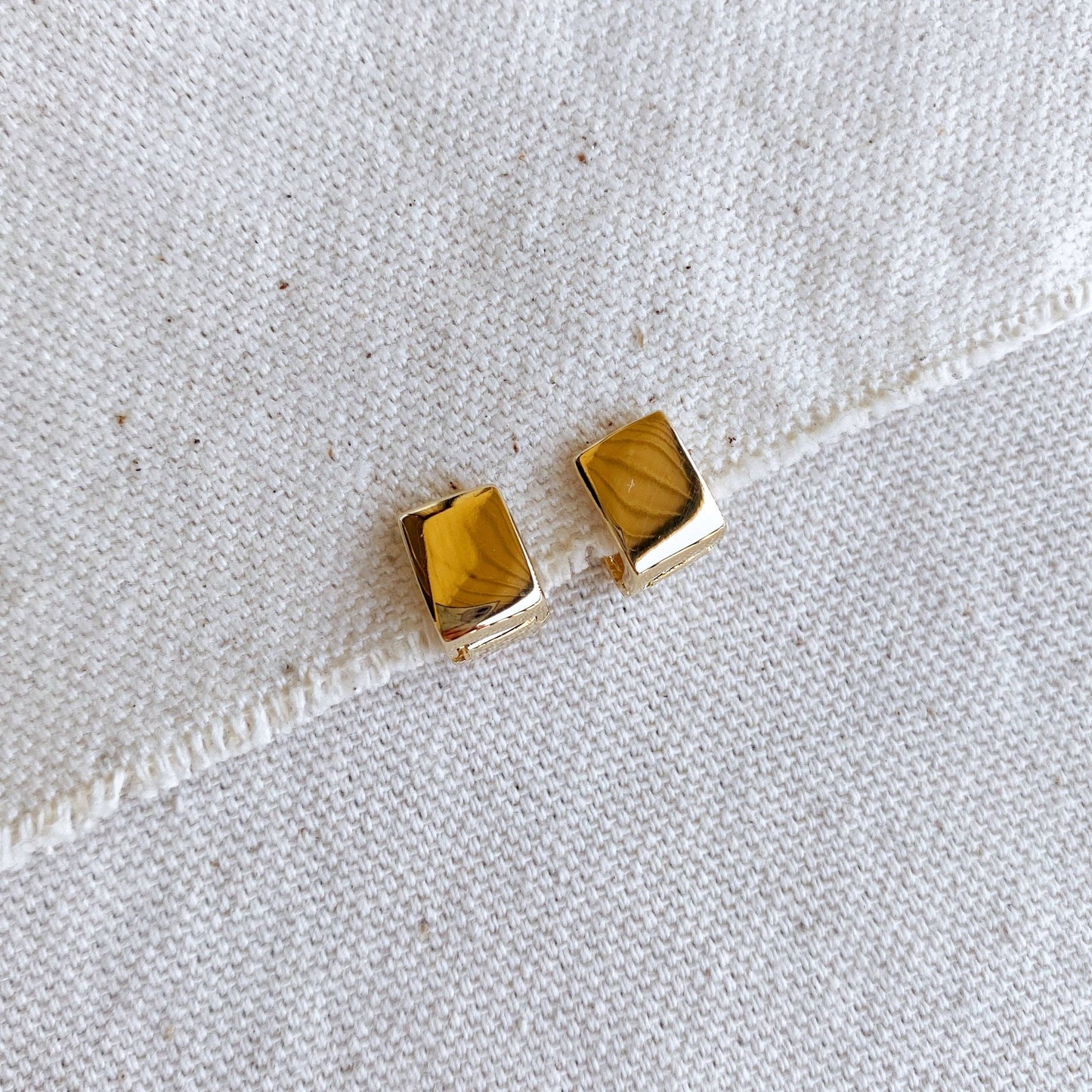 GoldFi - 18k Gold Filled Square Clicker Earrings