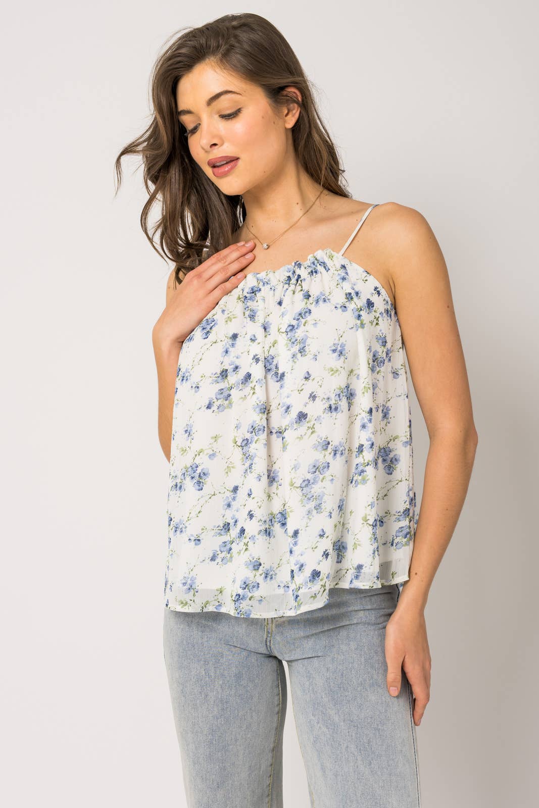 GILLI - PLEATED CAMI FLORAL TOP