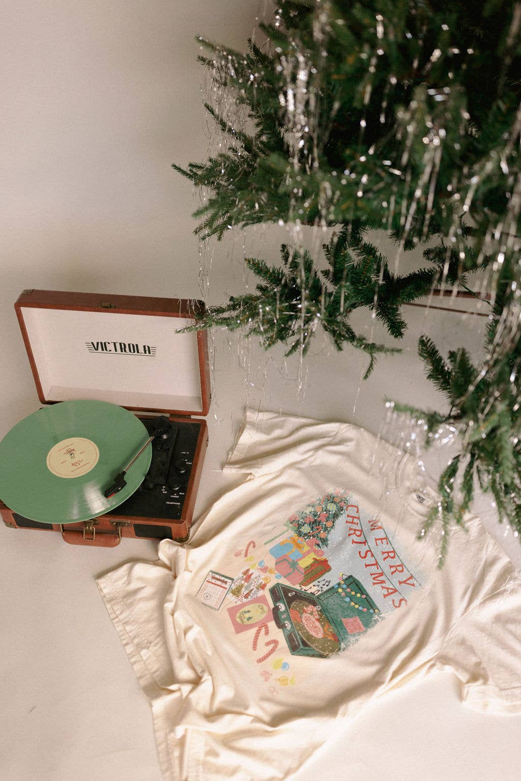 Vintage Style Christmas Graphic Tee
