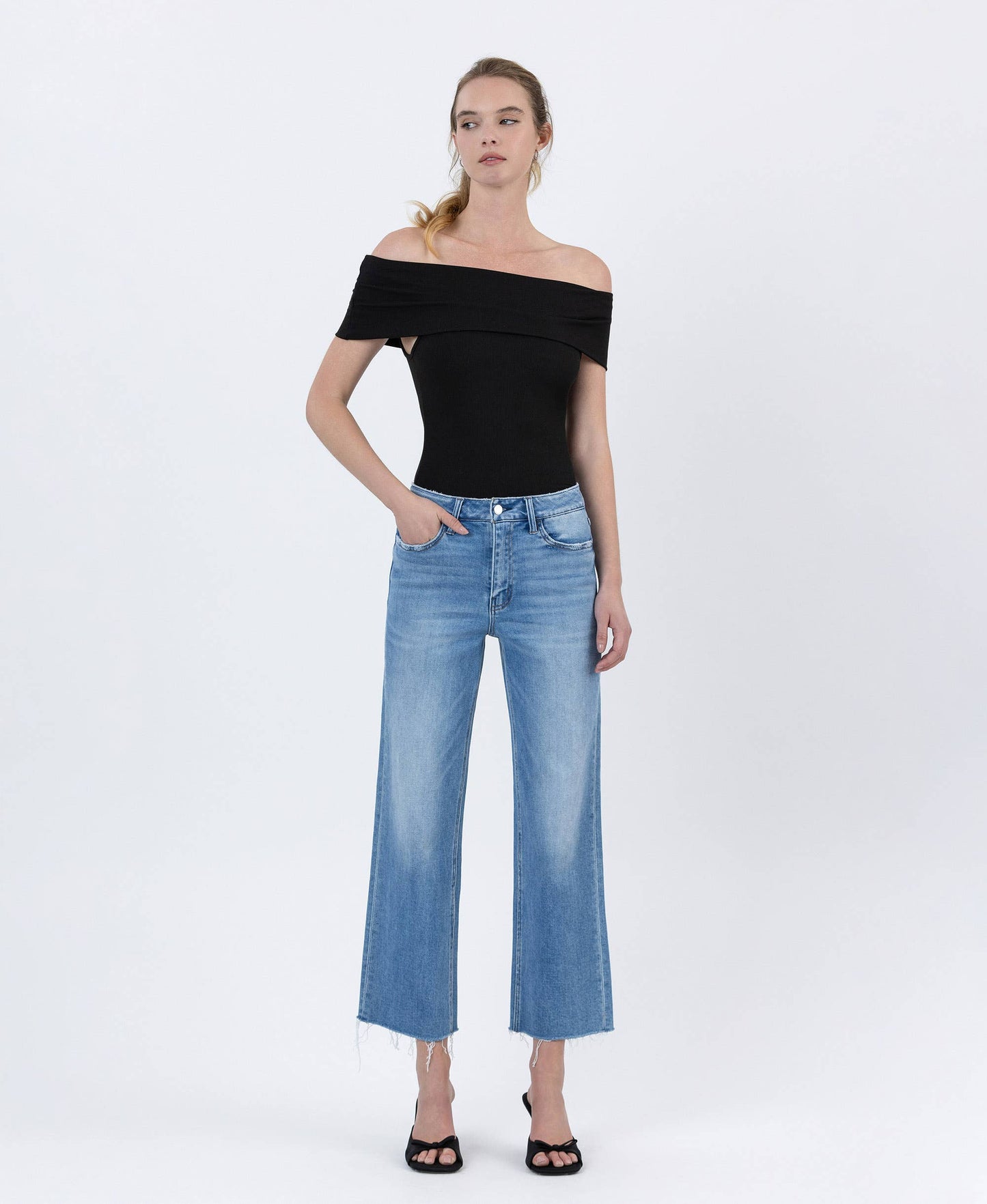 FLYING MONKEY - HIGH RISE RAW HEM CROP SLIM WIDE JEANS