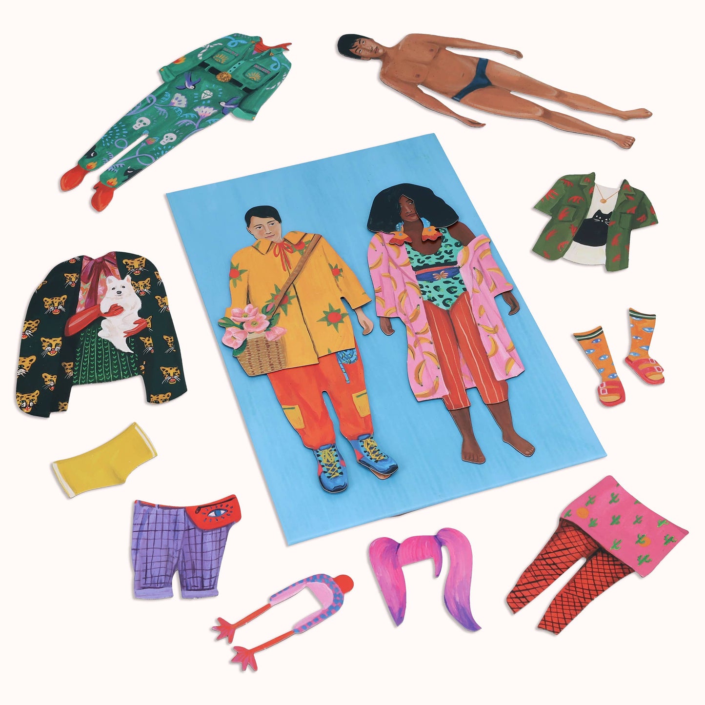 Chronicle Books - Fearless Fashion Magnetic Dolls