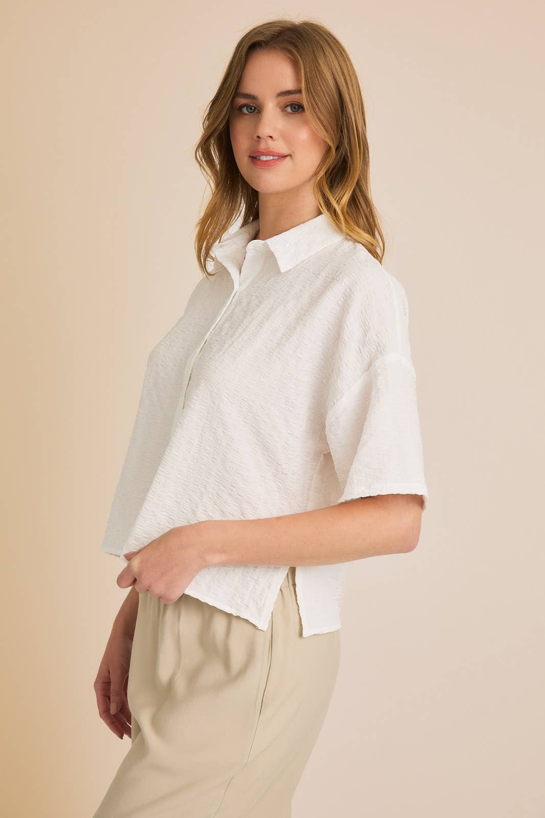 GILLI - BUTTON UP SHORT SLEEVE SHIRT