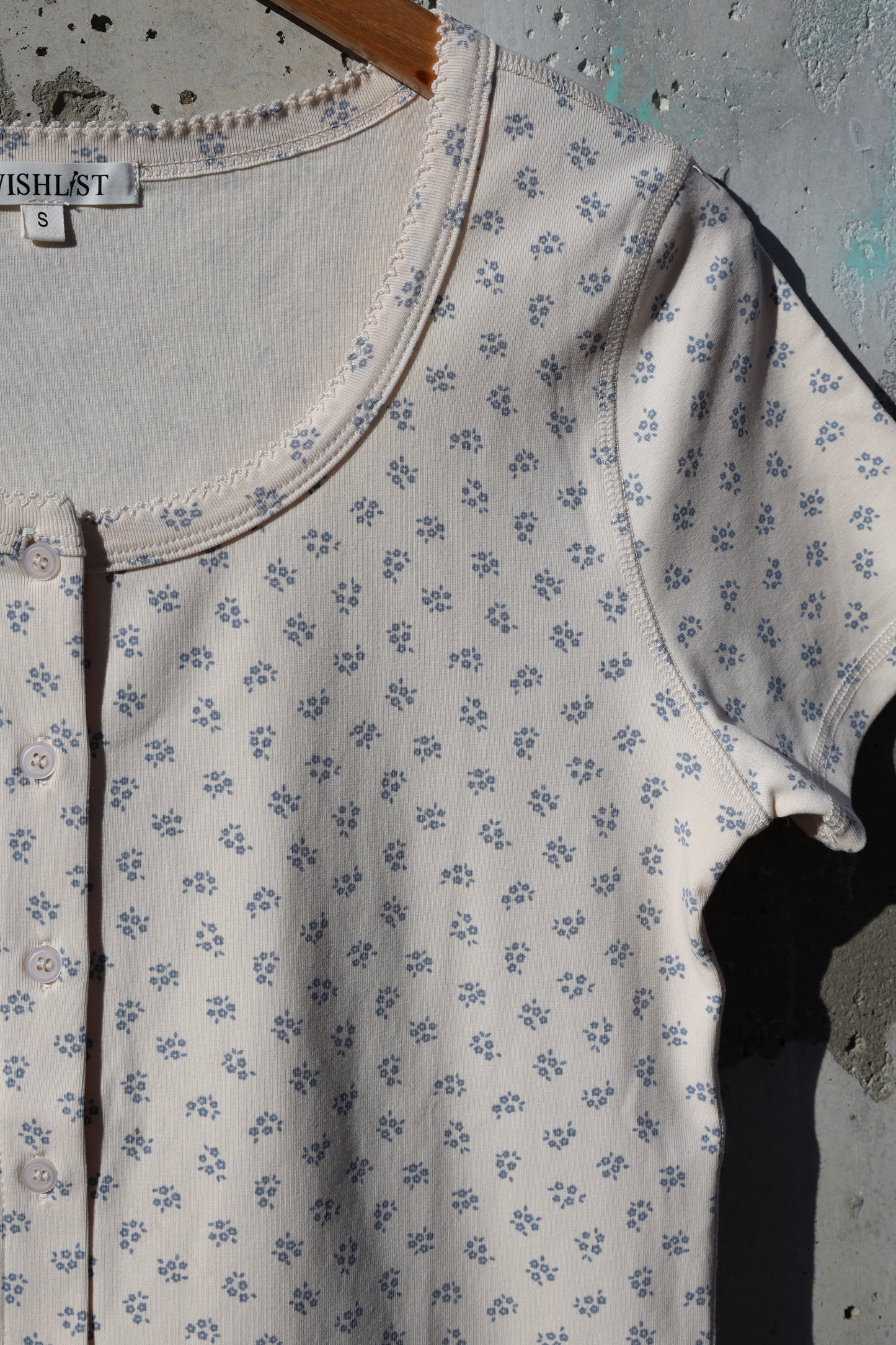 Wishlist - Cream/Blue Floral Button-up Knit Top