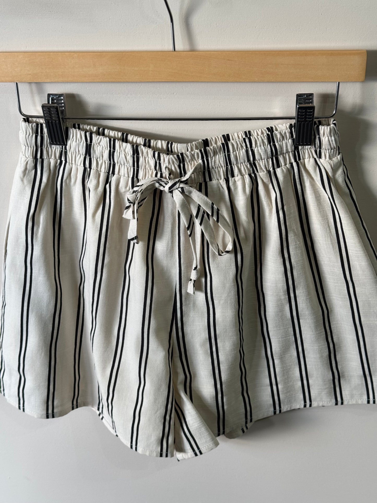 Miou Muse - Striped Elastic Waistband Shorts