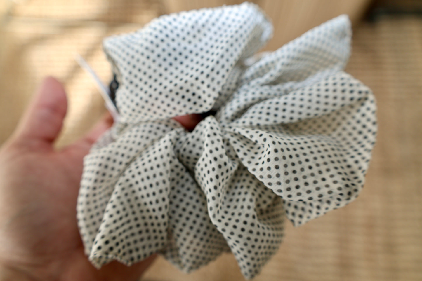 Adorro - Polka Dot Scrunchies (Set of 2)
