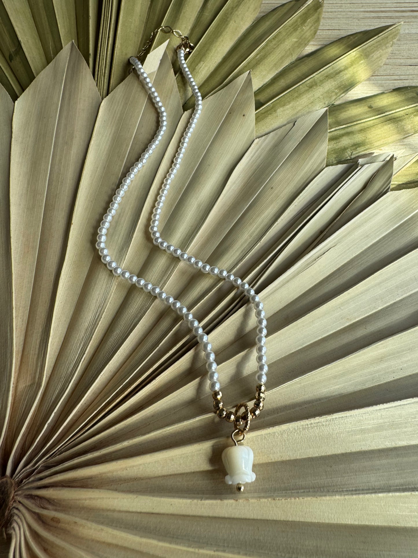 frenzy beaded necklace