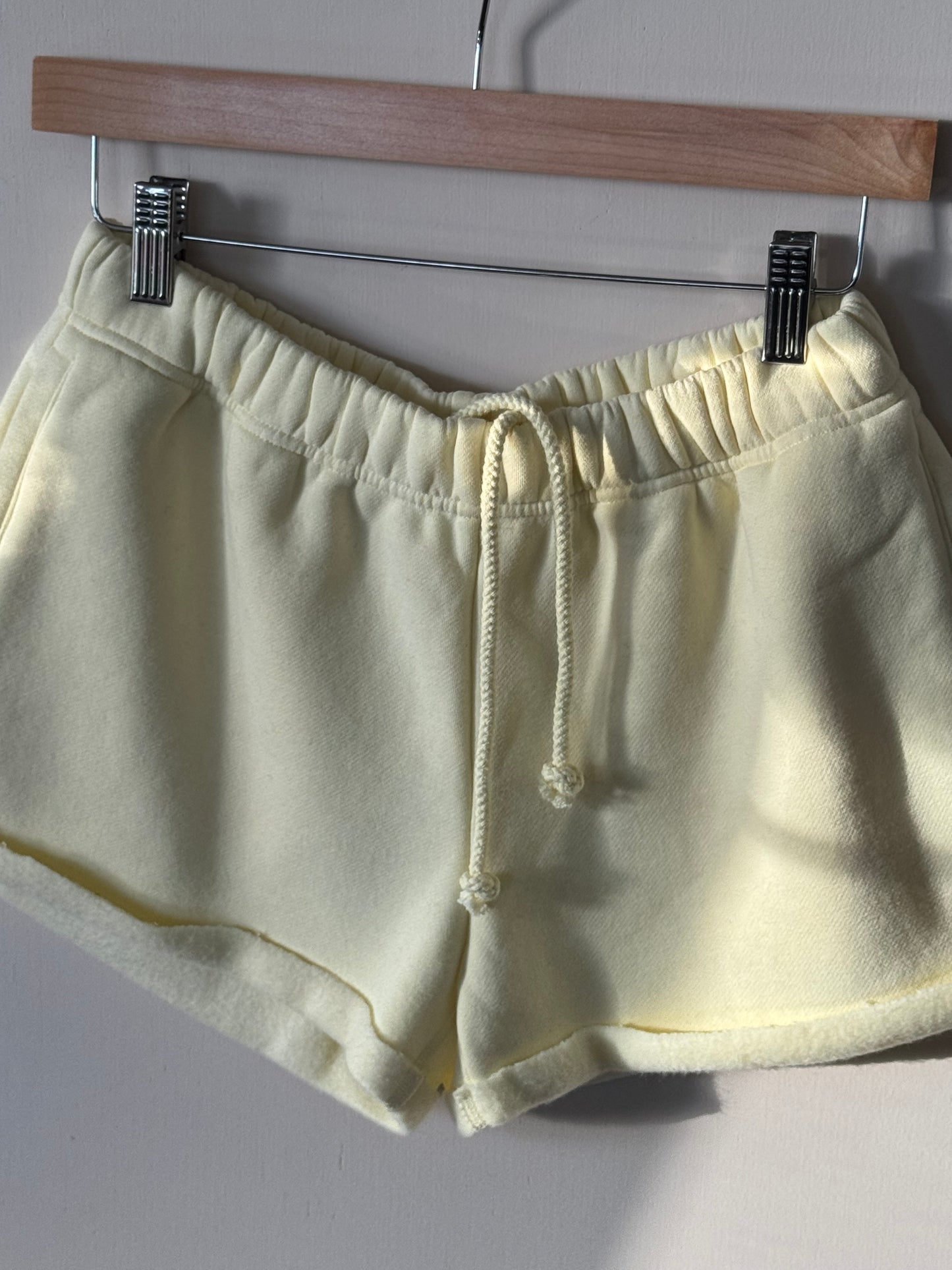 TicToc - Carly Lightweight Low-rise Elastic Waist Shorts