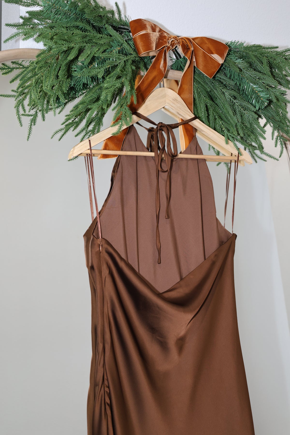 Legendary halter midi dress