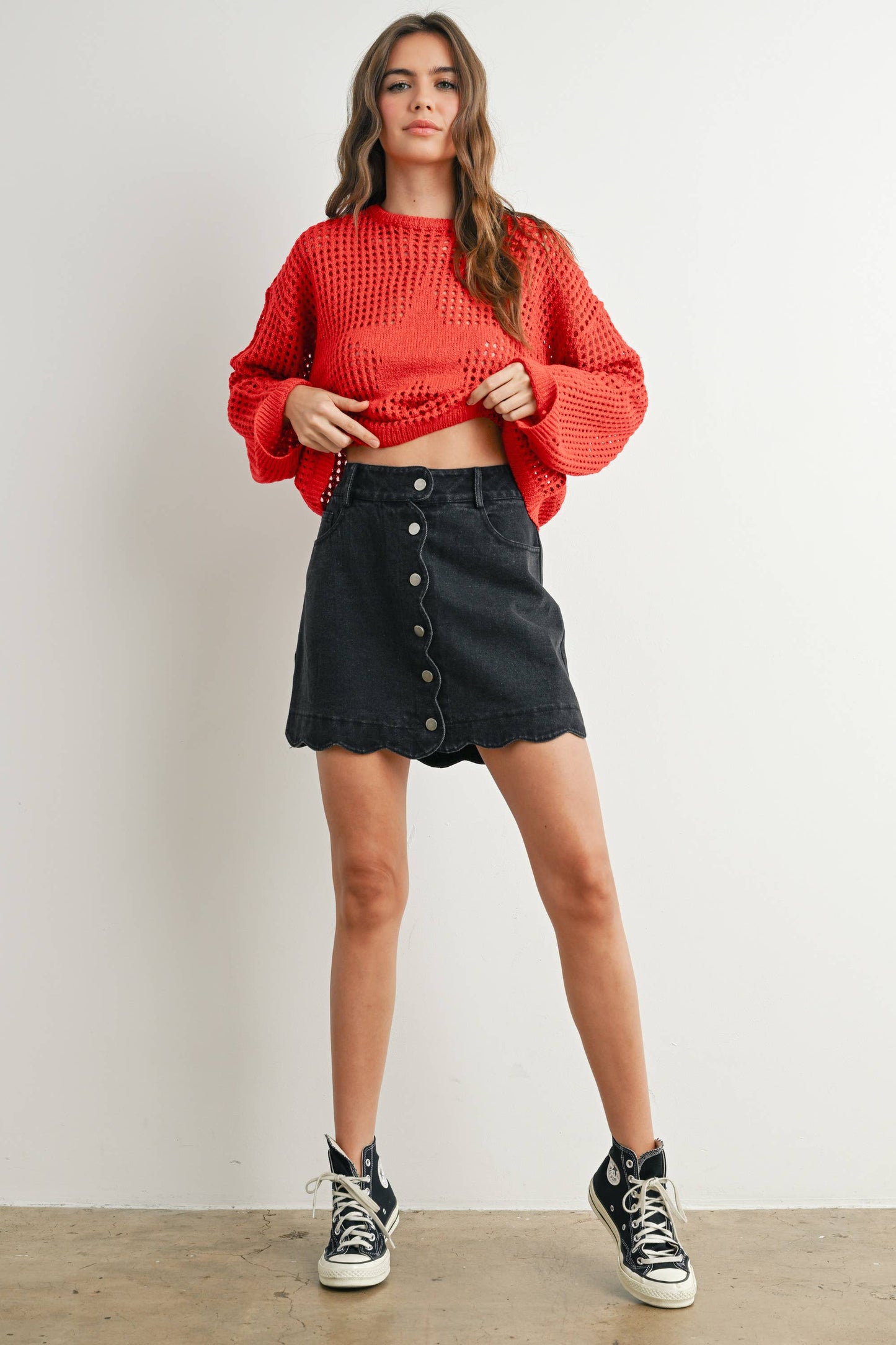 BUTTERMELON - Buttoned Scallop Denim Skirt