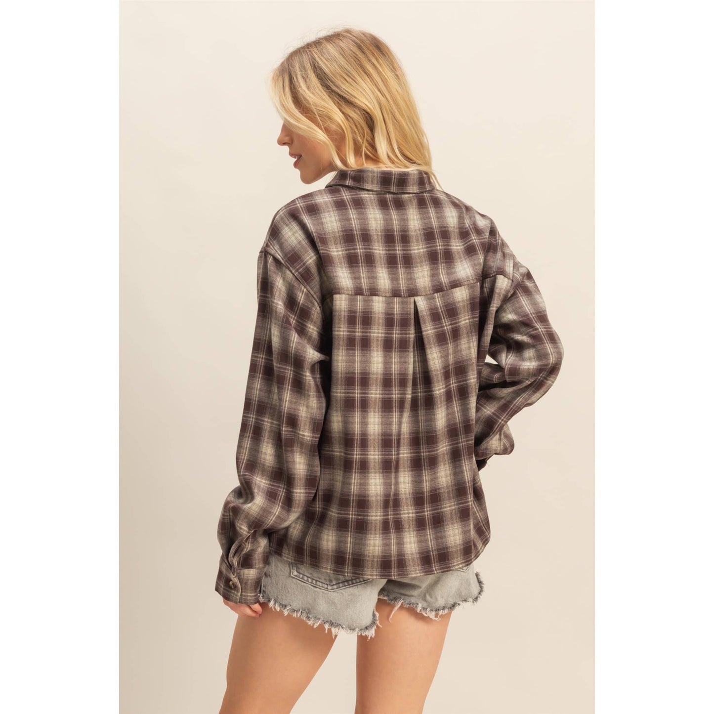 HYFVE - Classic Checkered Button-Up Shirt With Comfort Fit