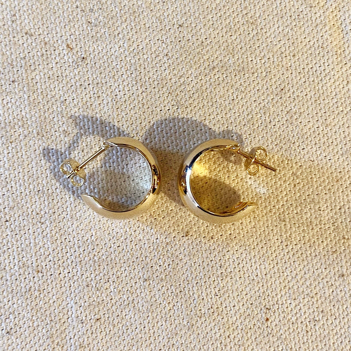 GoldFi - 18k Gold Filled Rounded C- Hoop
