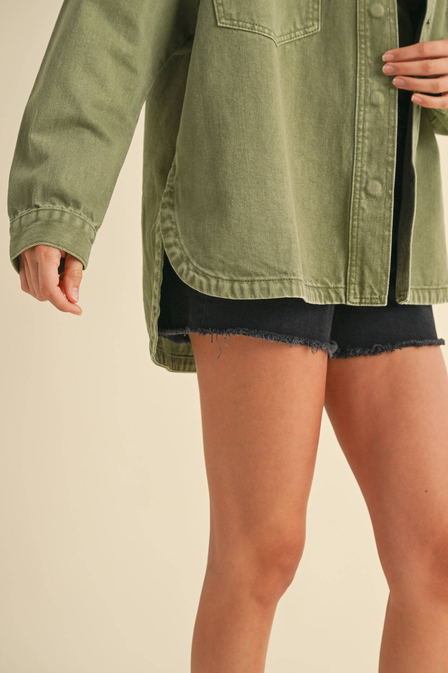 MIOU MUSE - WASHED SNAP BUTTON DENIM SHACKET