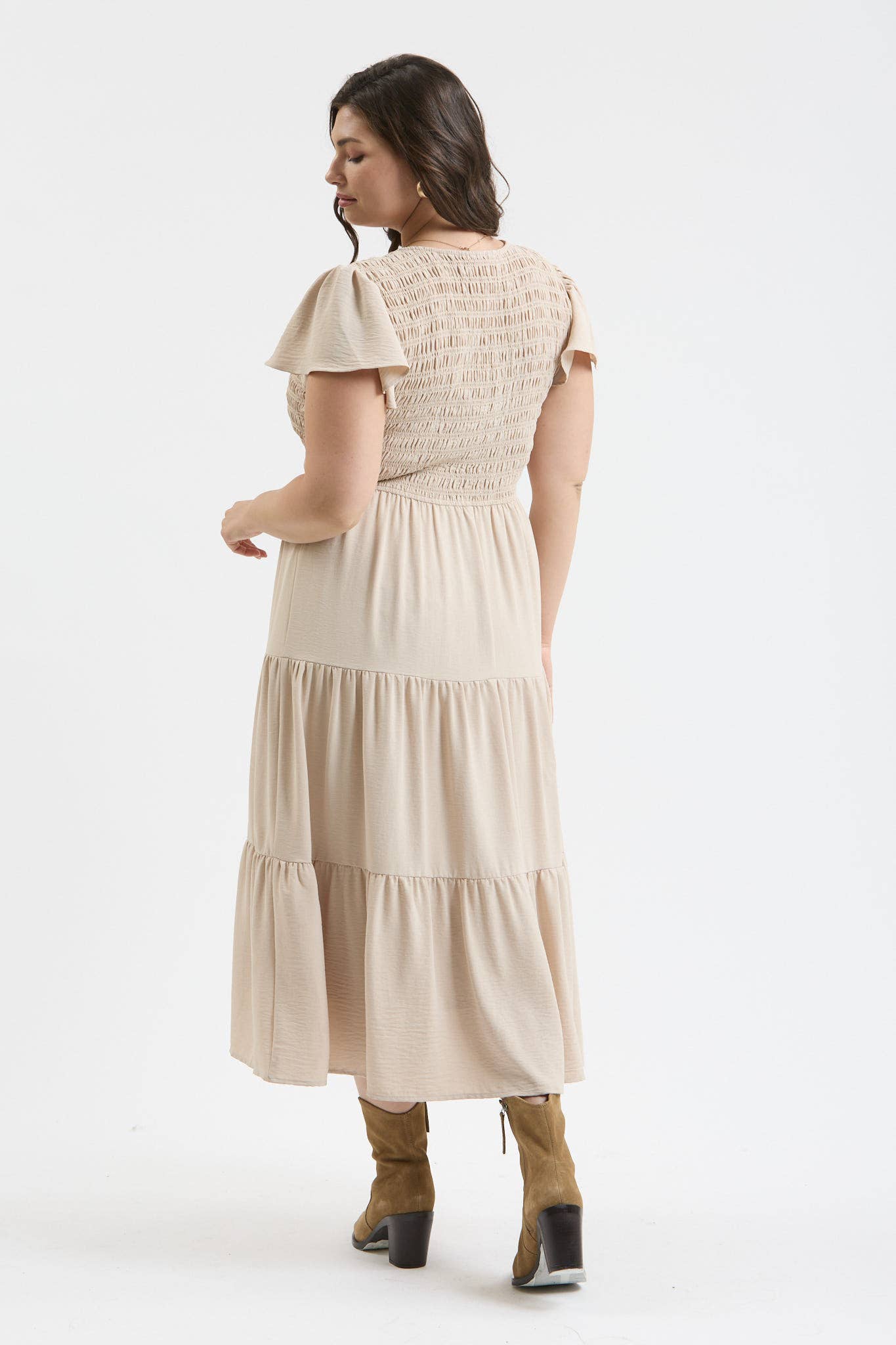 MINE - PLUS SIZE FLUTTER SLEEVE MIDI DRESS