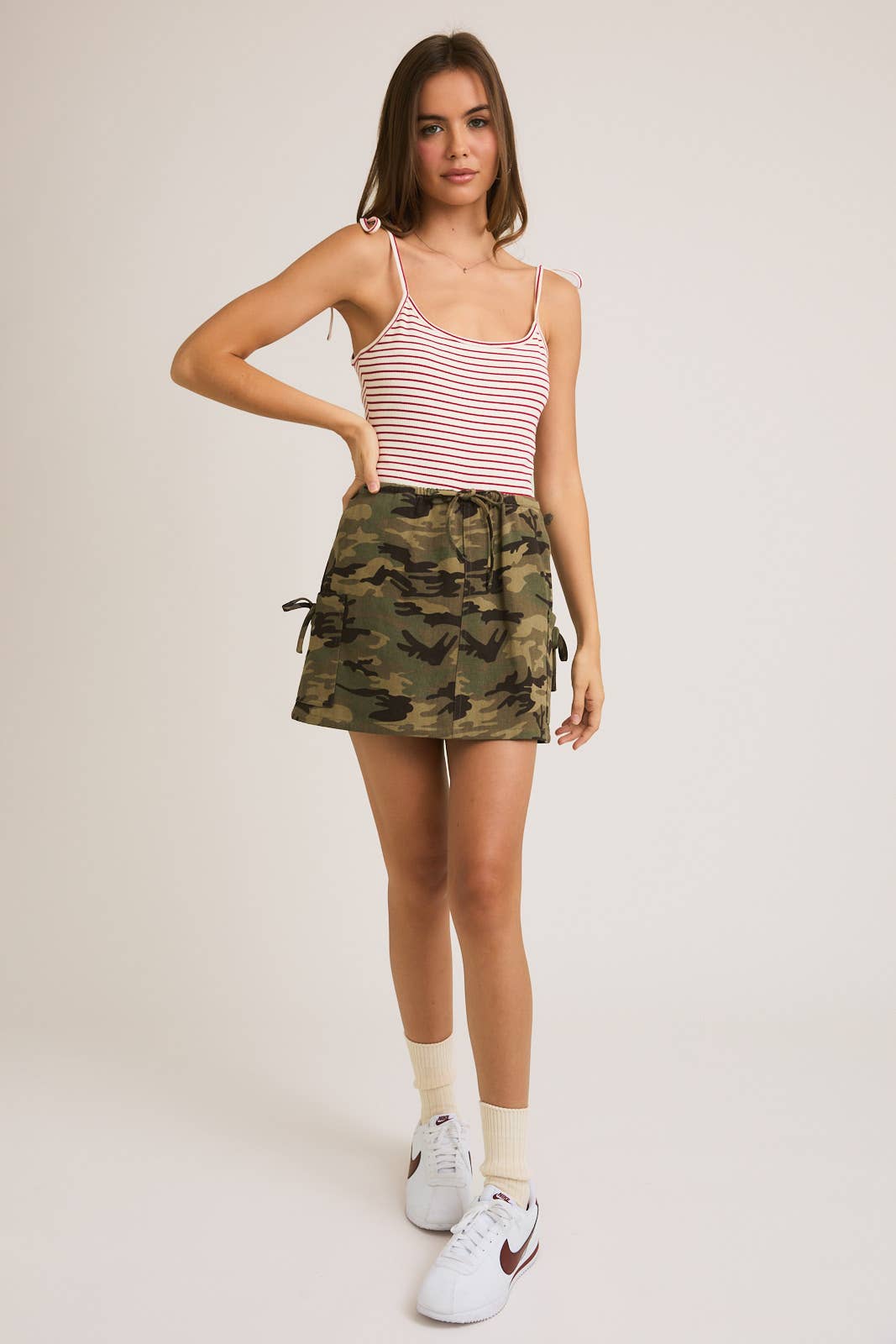 LE LIS - SHOULDER TIE SPAGHETTI BODYSUIT