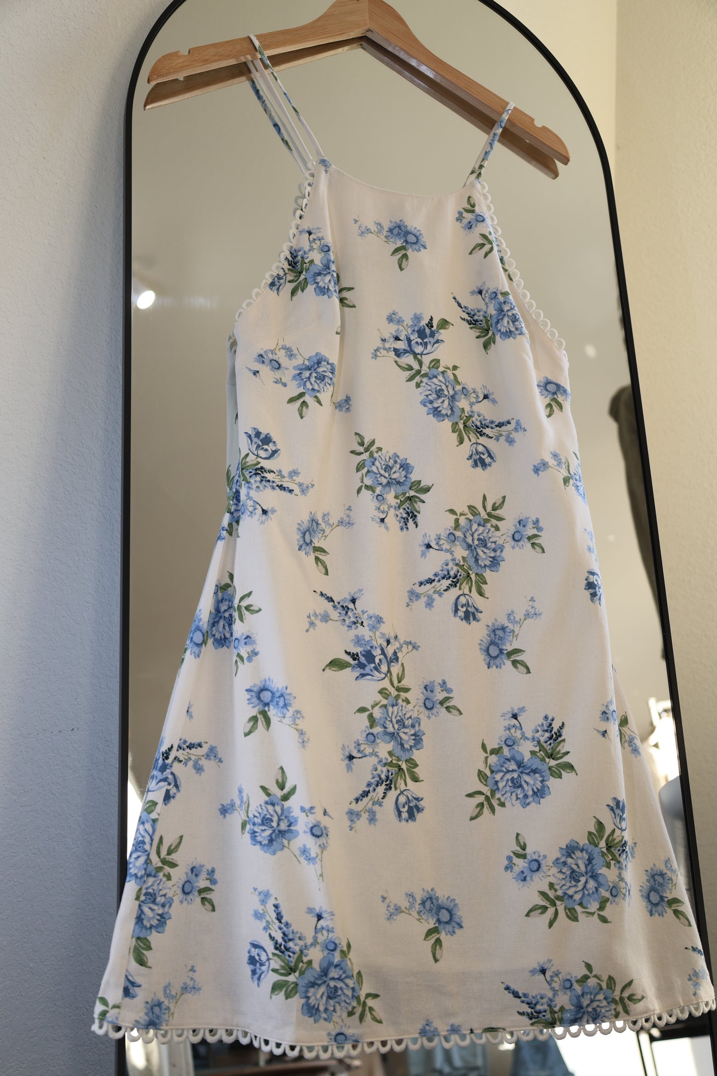 Dress Forum - Dream Blue Floral Low-back Dress