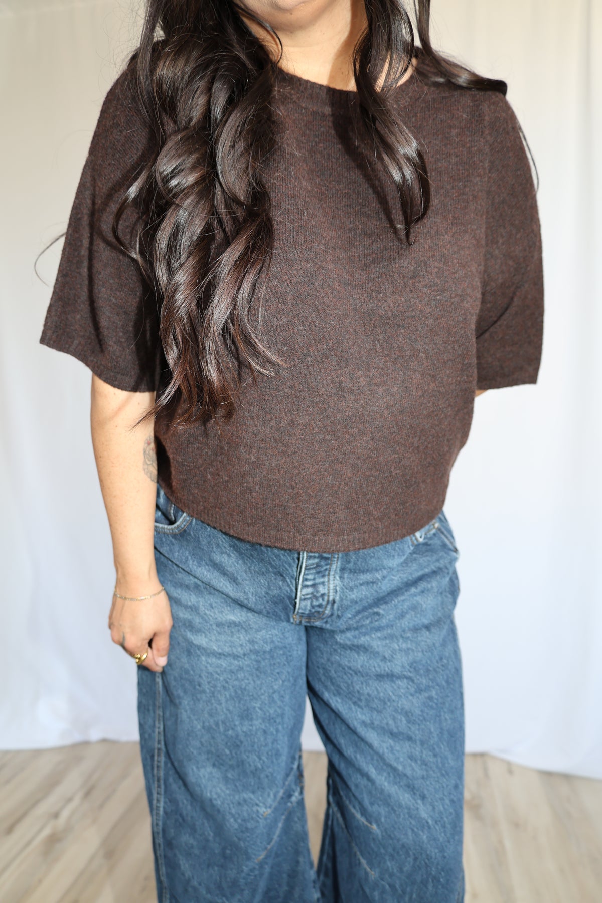 Play The Game short sleeve boxy lightweight sweater