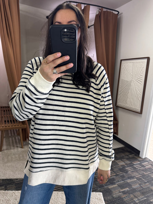 Wishlist Apparel - OVERSIZED STRIPED KNIT TOP