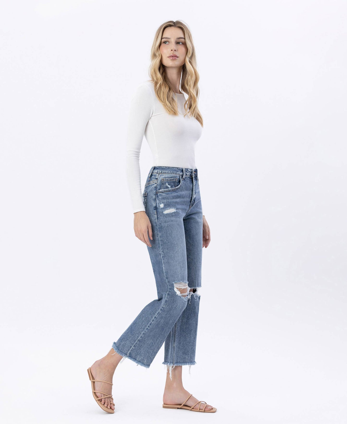 FLYING MONKEY - HIGH RISE DISTRESSED DAD JEANS