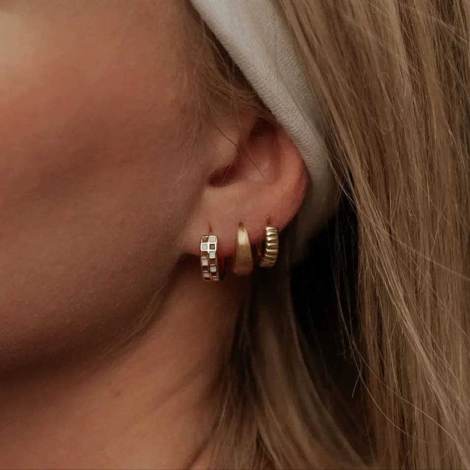 Mauve Jewelry Co. - Rue Brushed Hoops