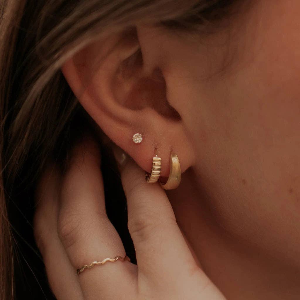 Mauve Jewelry Co. - Rue Brushed Hoops