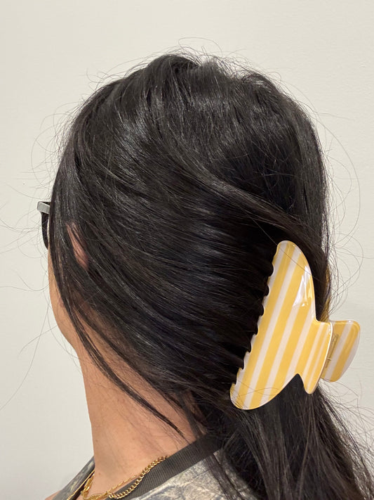 JOSSLYN by wall to wall - JUMBO STRIPE PLAID OVAL HAIR CLAW CLIPS |