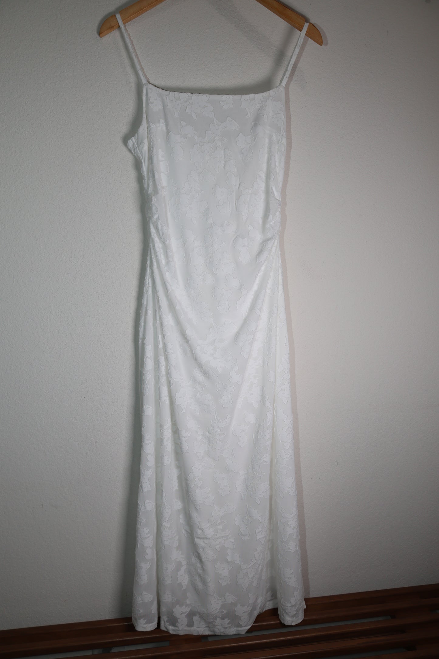 Able Maxi fitted texture dress