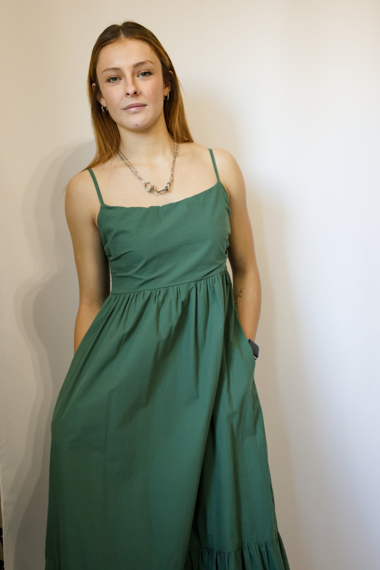 Sunday Edition by LE LIS - SLEEVELESS SHIRRING TOP TIERED MIDI DRESS