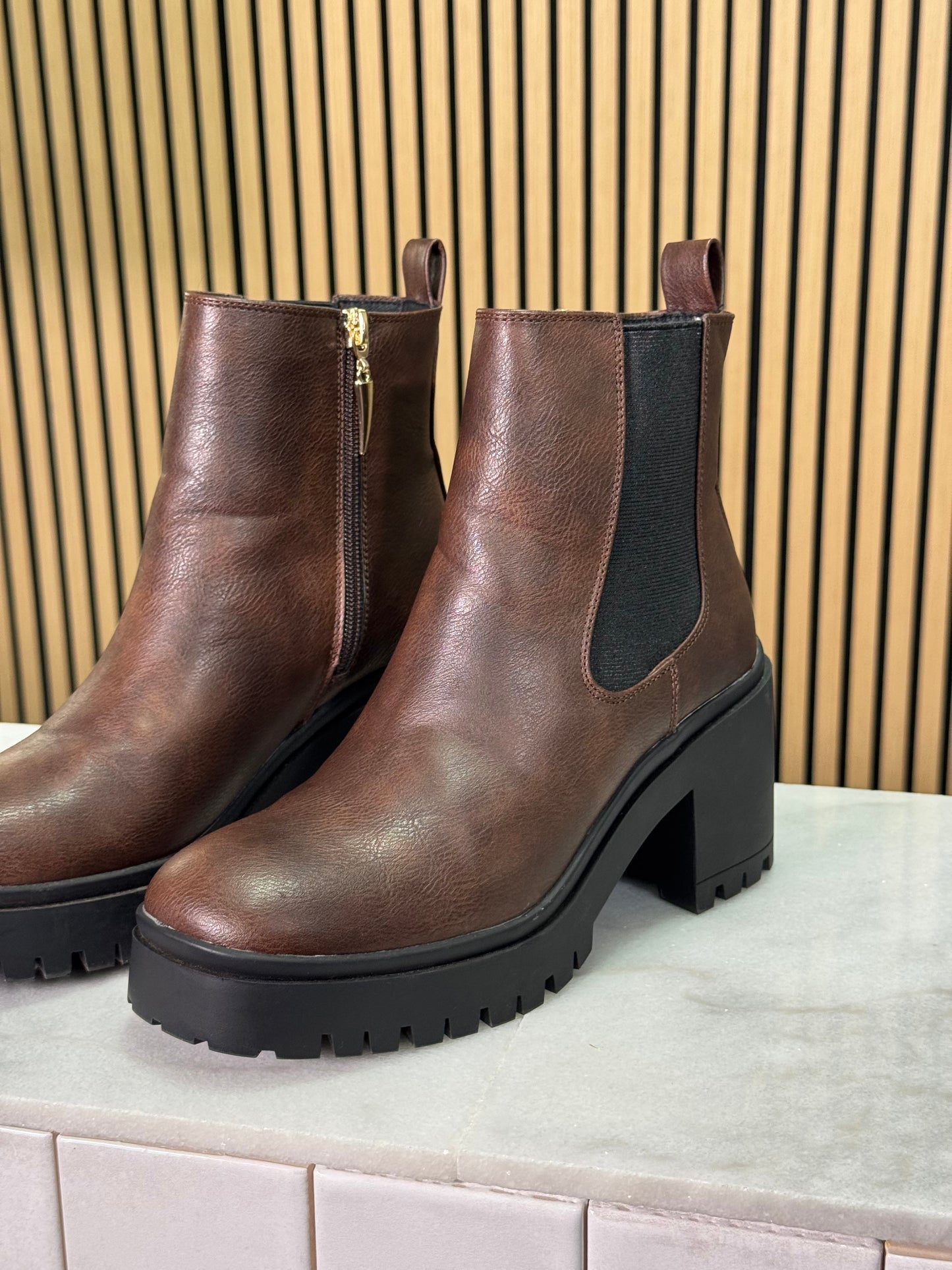 DIRTY LAUNDRY Origin Heel Boot