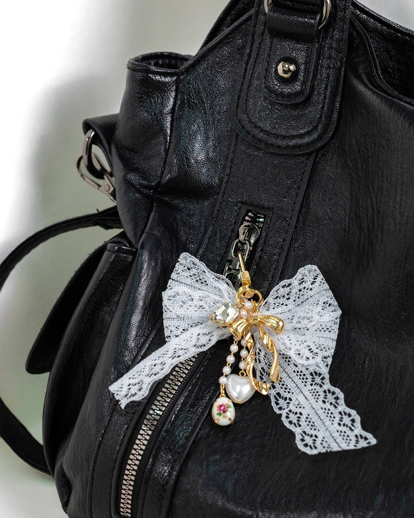 Sessori - Lace Bow Rose Heart Bag Charm