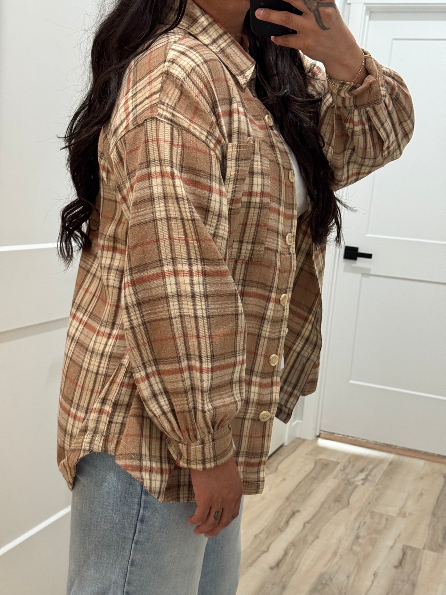 Mustard Seed - Beige/Multi Plaid Patch Pocket Flannel