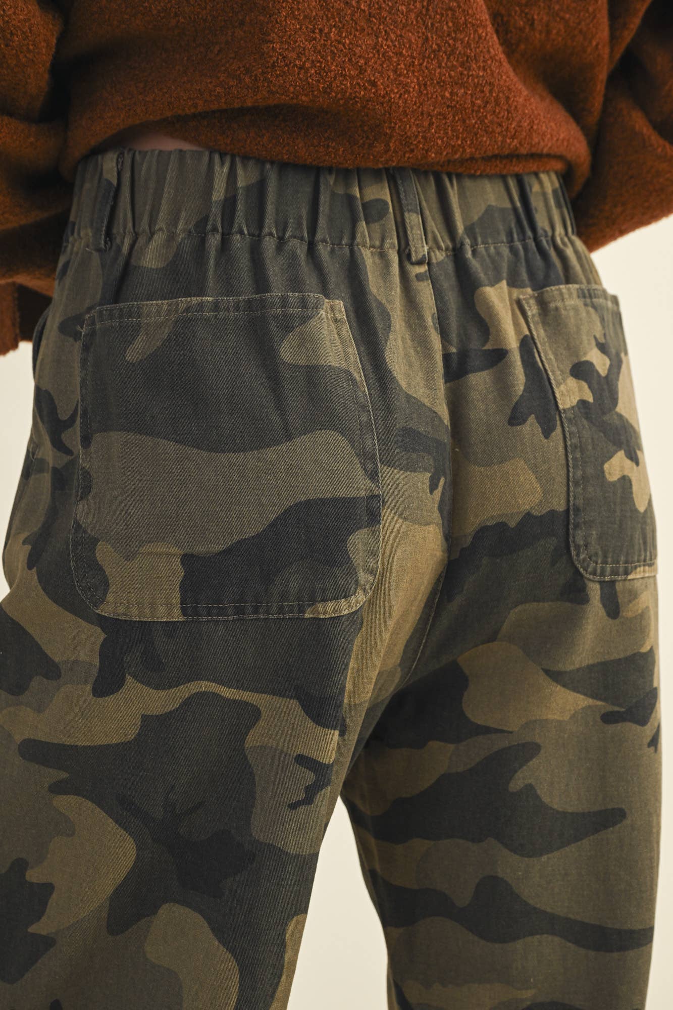 Mustard Seed - FRONT TIE CAMO PANTS