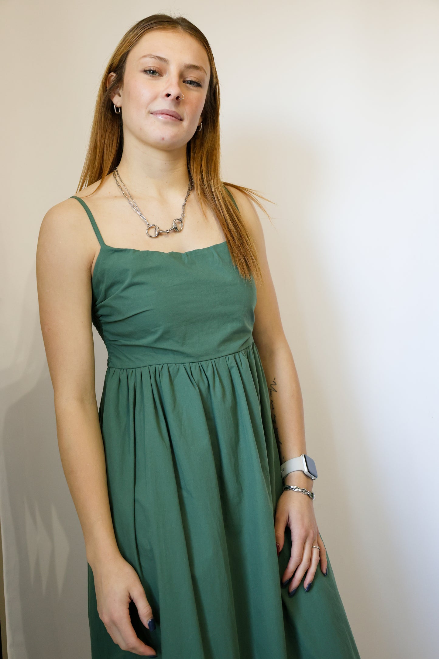 Sunday Edition by LE LIS - SLEEVELESS SHIRRING TOP TIERED MIDI DRESS