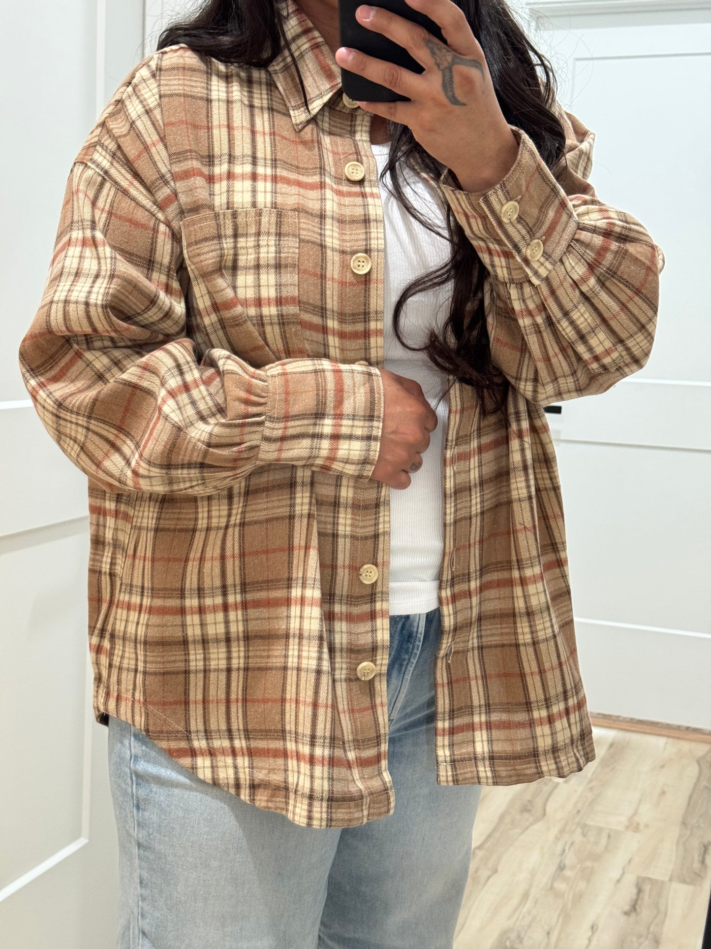 Mustard Seed - Beige/Multi Plaid Patch Pocket Flannel
