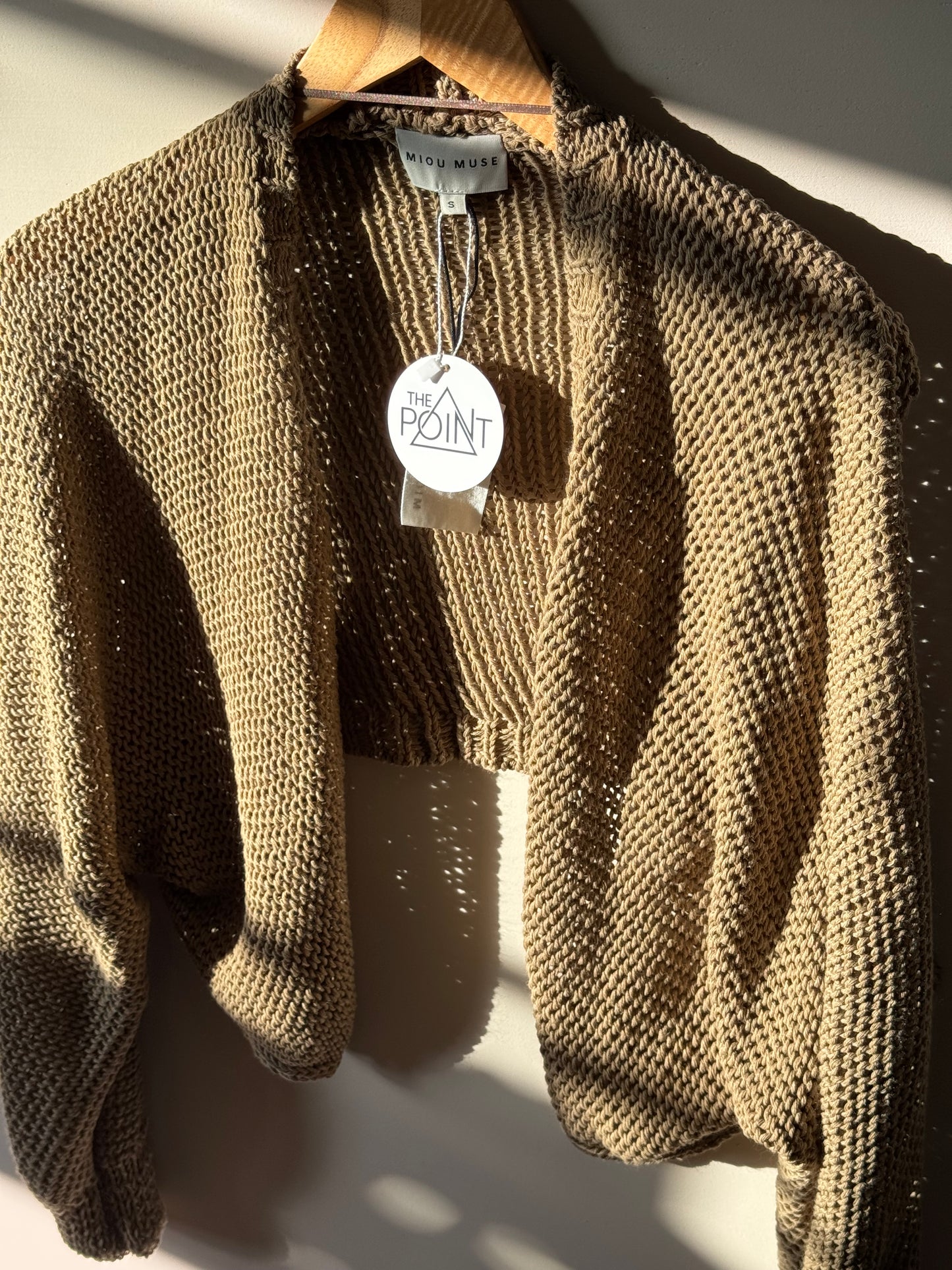 Miou Muse - Mocha Long Sleeve Ultra-crop Chunky Knit Cardigan