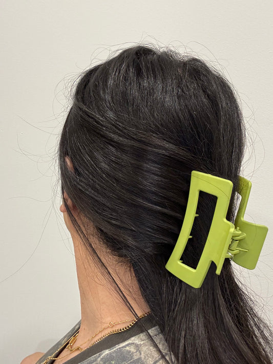 Classic hair claw clip